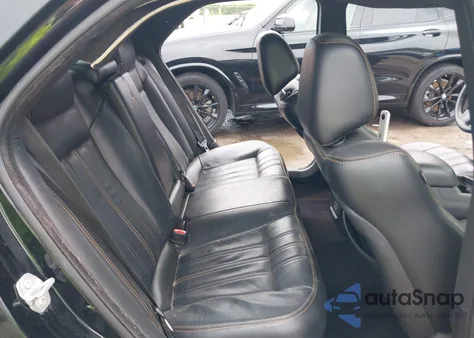 2017 Chrysler 300 S from USA, damaged, VIN 2C3CCABT8HH577212